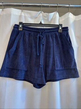 Lilla P Navy Medium Terry Knit Drawstring Shorts NWOT Loungewear, Beach, Luxury